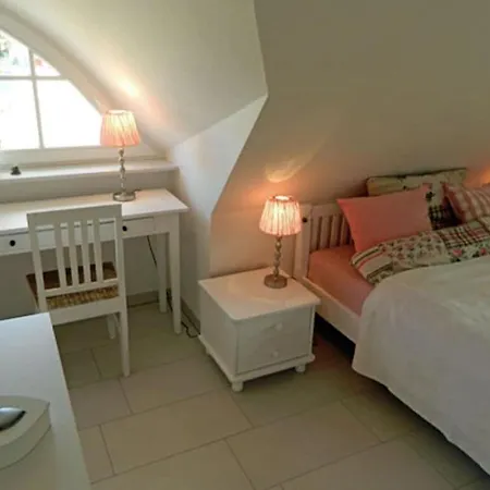 La Vie En Rose Holiday home Glowe