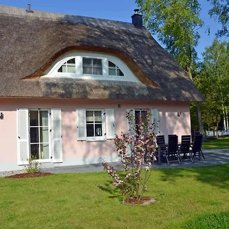 Holiday home La Vie En Rose Glowe